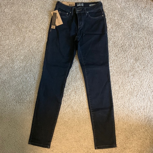 Brand New Mid Rise Dark Wash Jeans - Picture 2 of 6